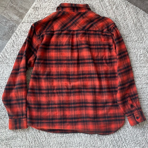 Carhartt WIP Krenz Long Sleeve Shirt in Brick, Small - Picture 5 of 11